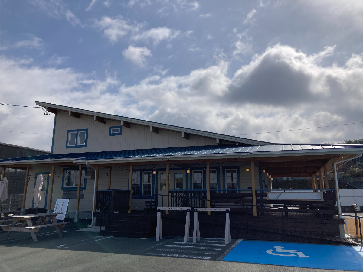 BLINK BURGER CO.の店内側の建物