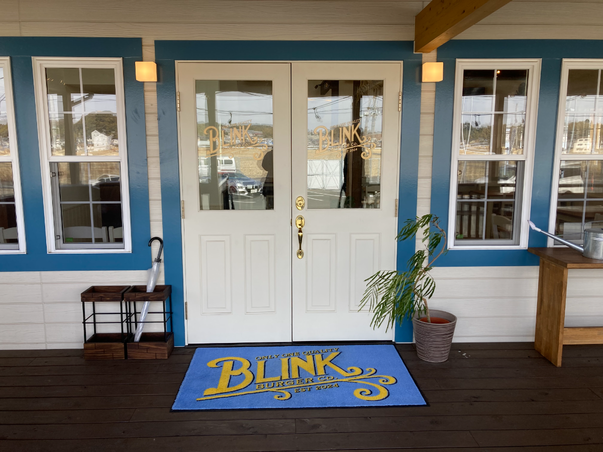 BLINK BURGER CO.の入口