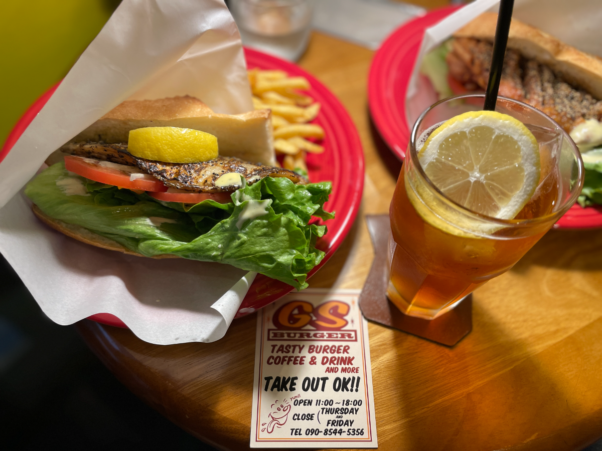 GS BURGERのさばサンド