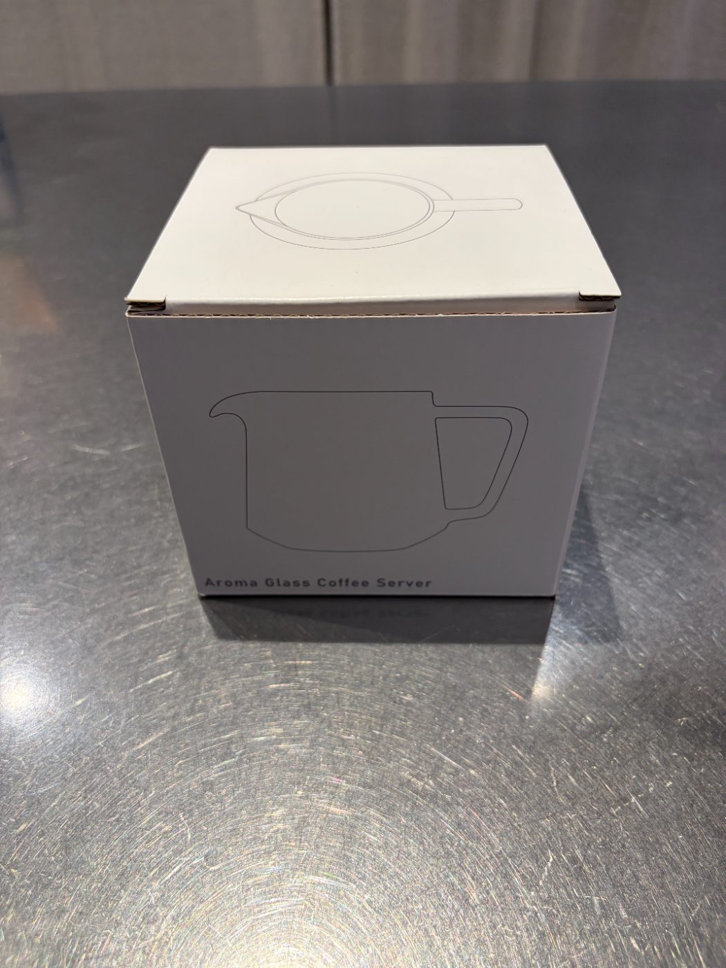 Aroma Glass Coffee Serverと書かれた白い箱