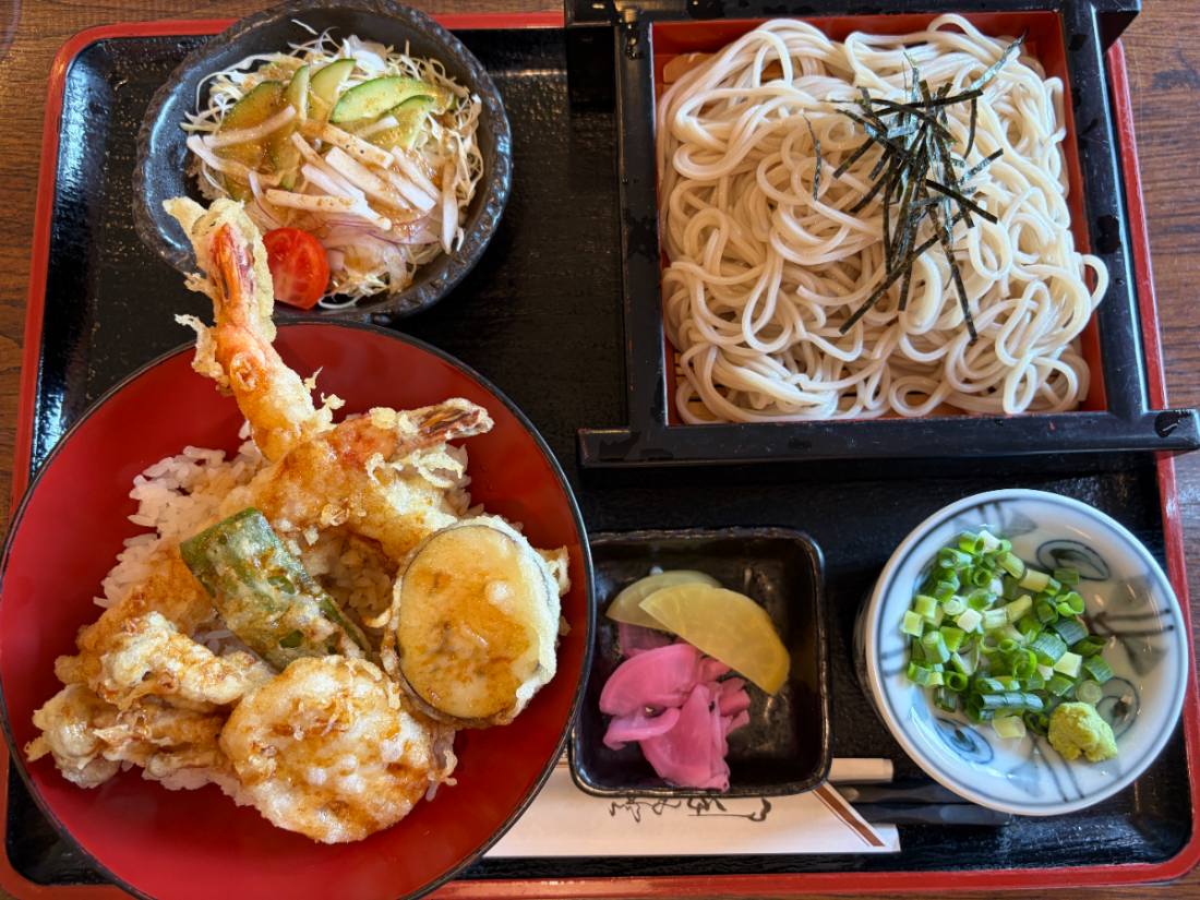 天丼ざるそばセットのお膳